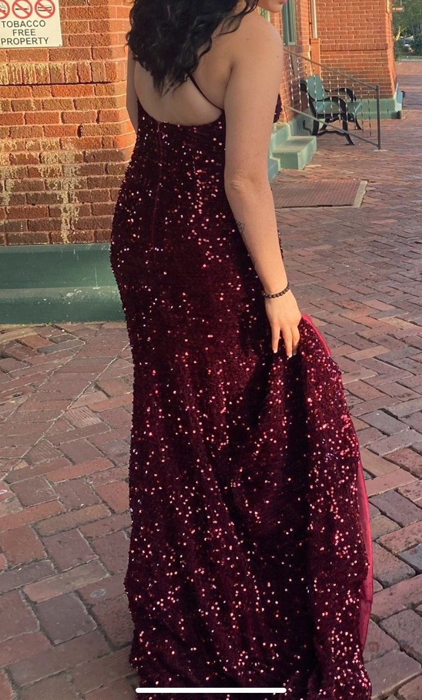 Size 8 Prom One Shoulder Burgundy Red Dress With Train on Queenly