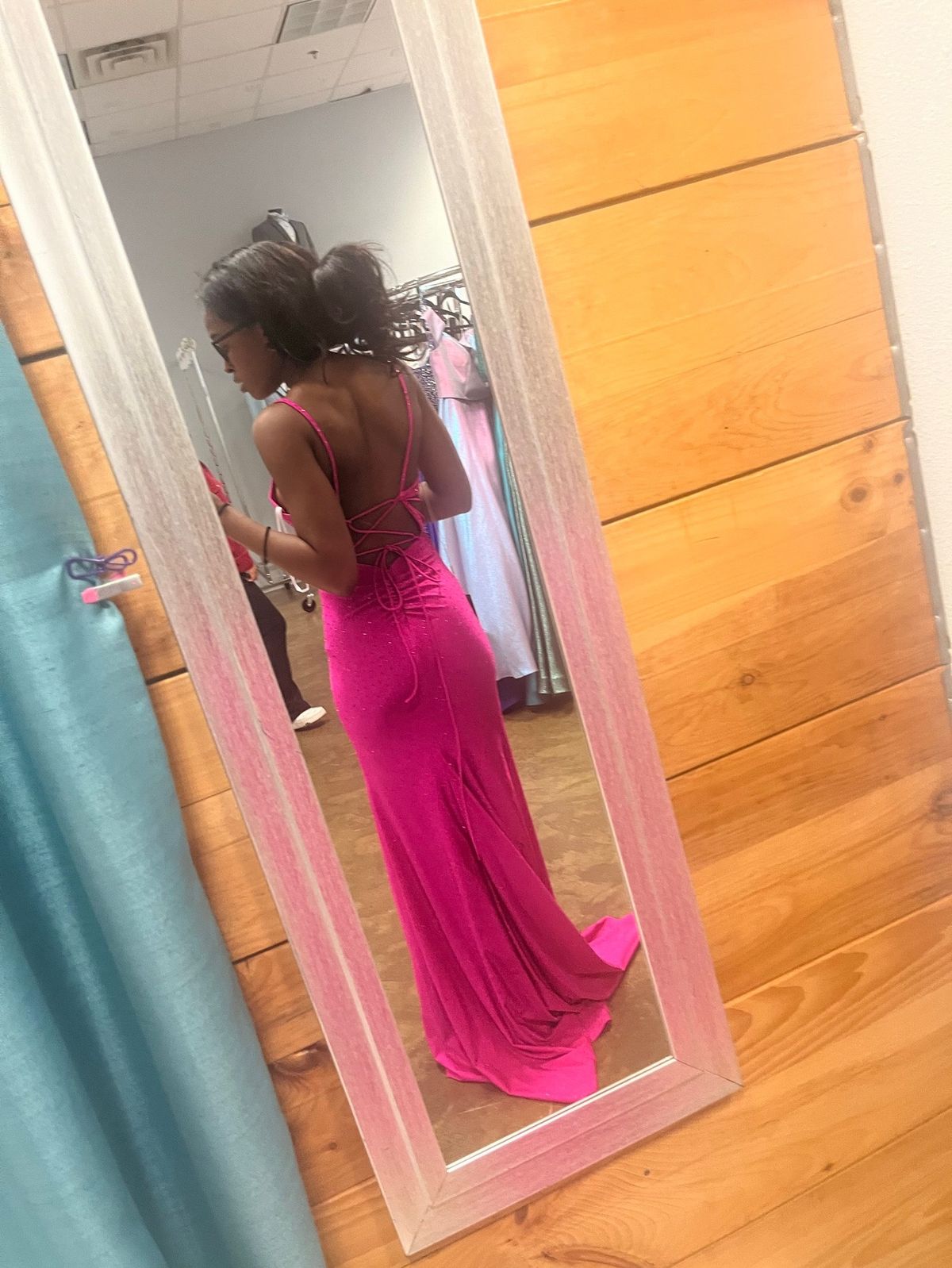 Size 0 Prom Plunge Hot Pink Side Slit Dress on Queenly