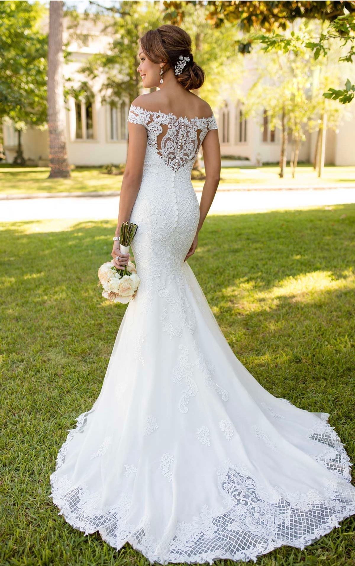 Stella York Size 10 Wedding Lace White Mermaid Dress on Queenly