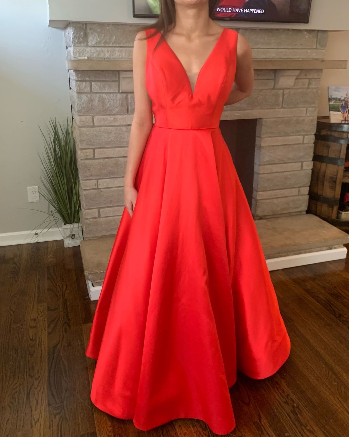 Sherri Hill Size 8 Prom Plunge Red Ball Gown on Queenly