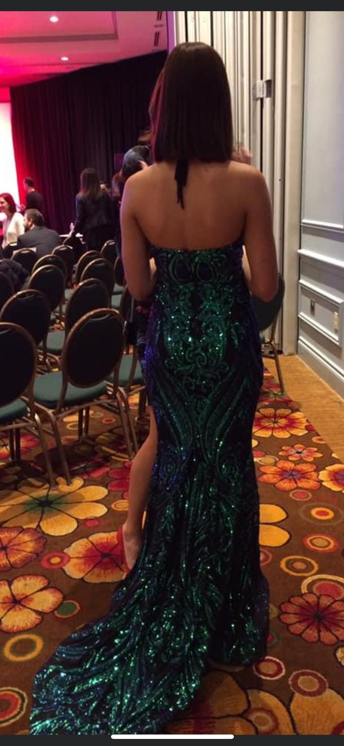 Fernando Wong Size 2 Prom Halter Sequined Emerald Green Mermaid Dress on Queenly