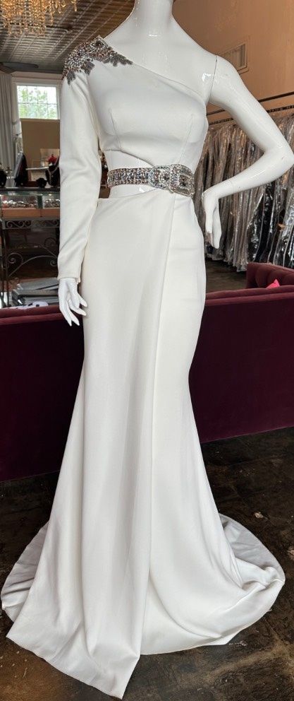 Rachel Allan Size 4 One Shoulder White Mermaid Dress on Queenly