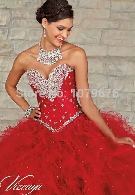 Size 0 Pageant Strapless Red Ball Gown on Queenly