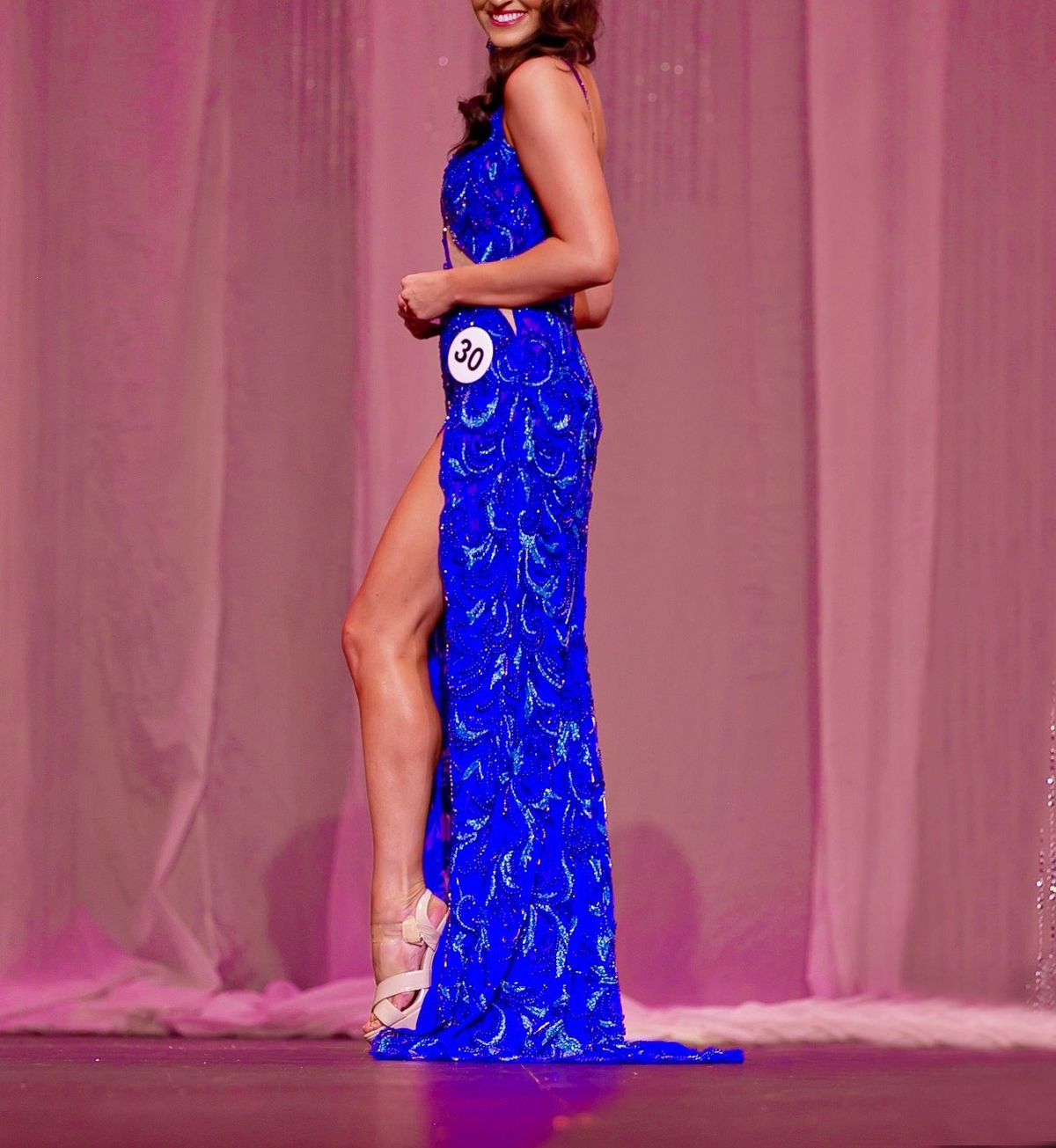 Ashley Lauren Size 4 Prom Plunge Blue Side Slit Dress on Queenly