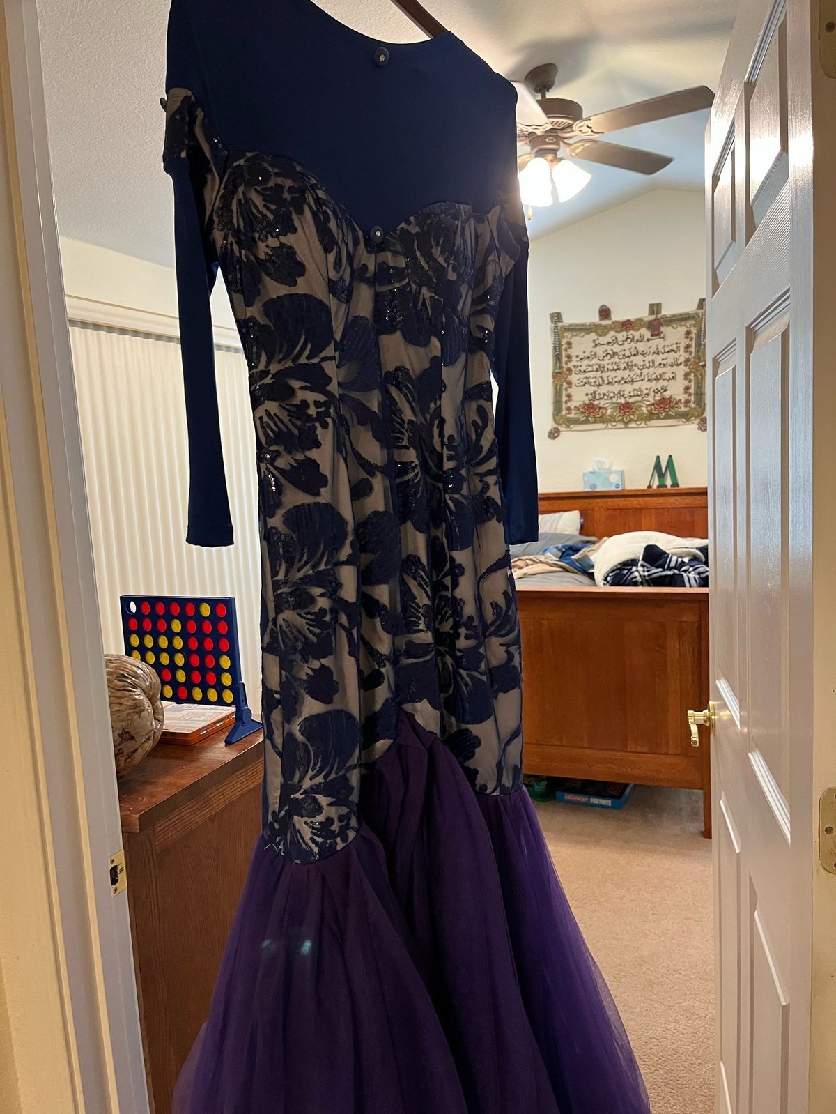Size 8 Prom Lace Royal Blue Mermaid Dress on Queenly