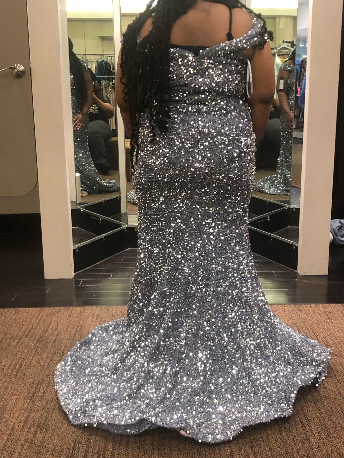 Plus Size 16 Prom Silver Mermaid Dress on Queenly