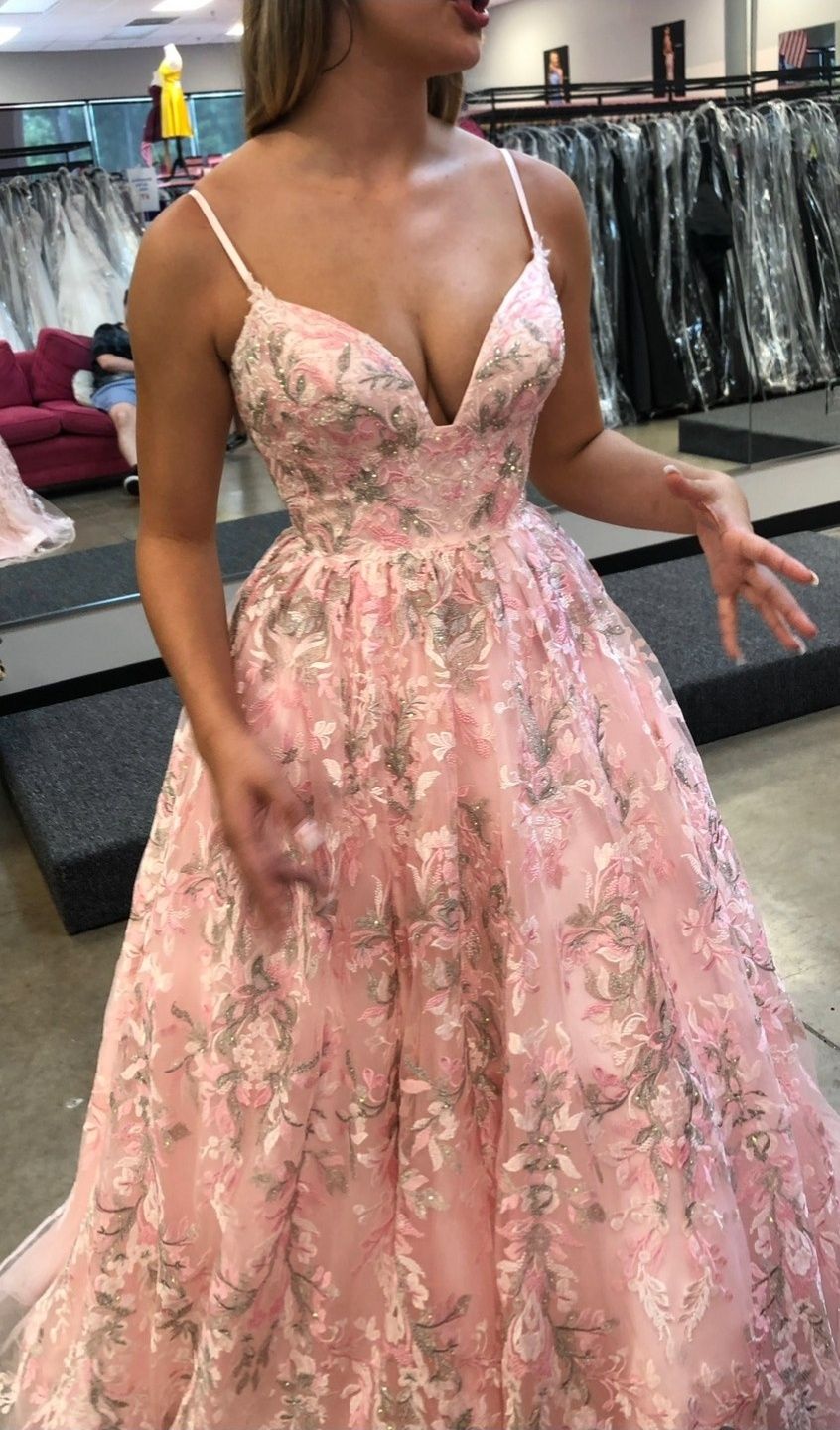 Sherri Hill Size 4 Prom Plunge Floral Light Pink Ball Gown on Queenly