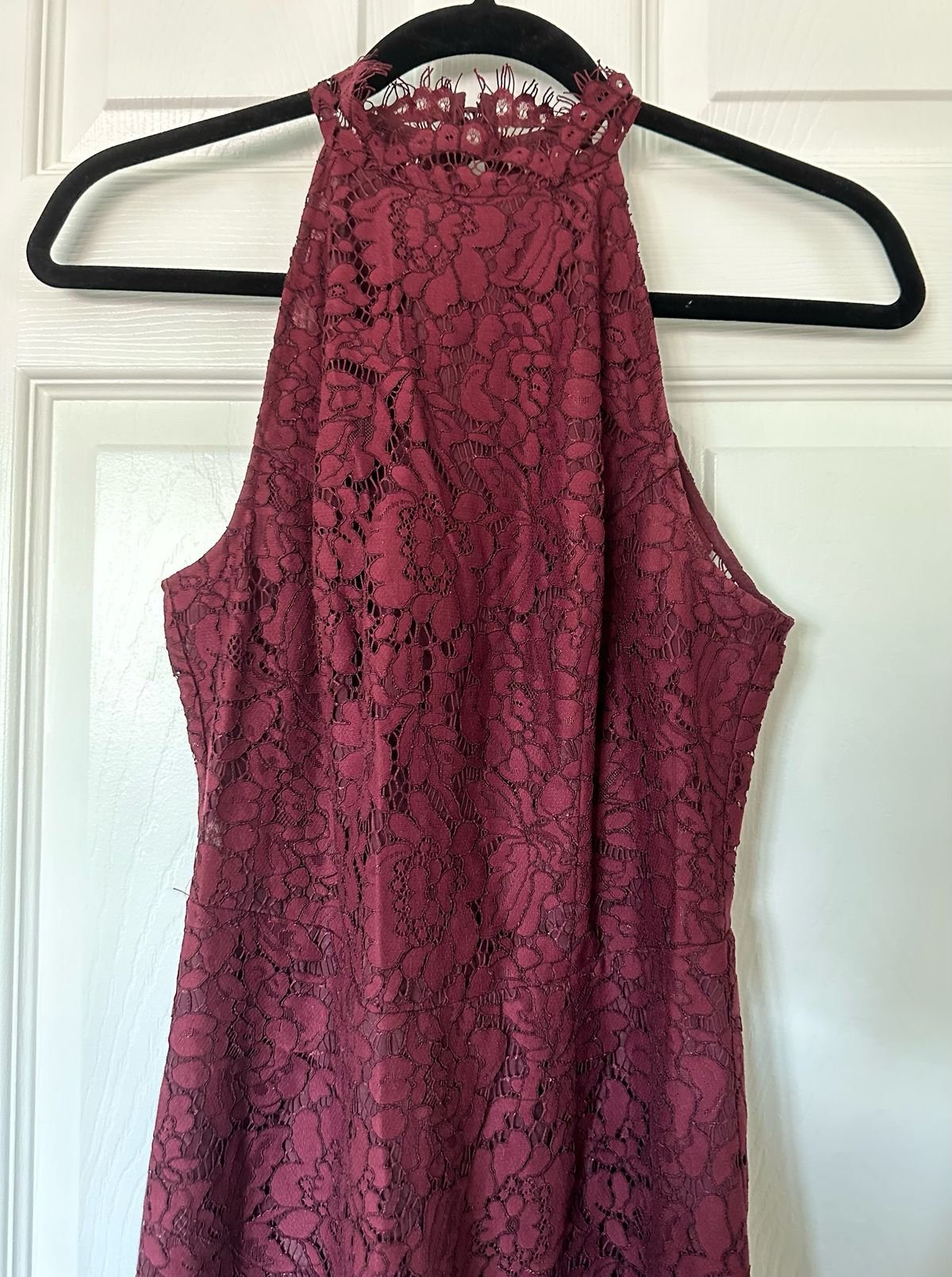 BB Dakota Size 2 Prom High Neck Lace Red Cocktail Dress on Queenly