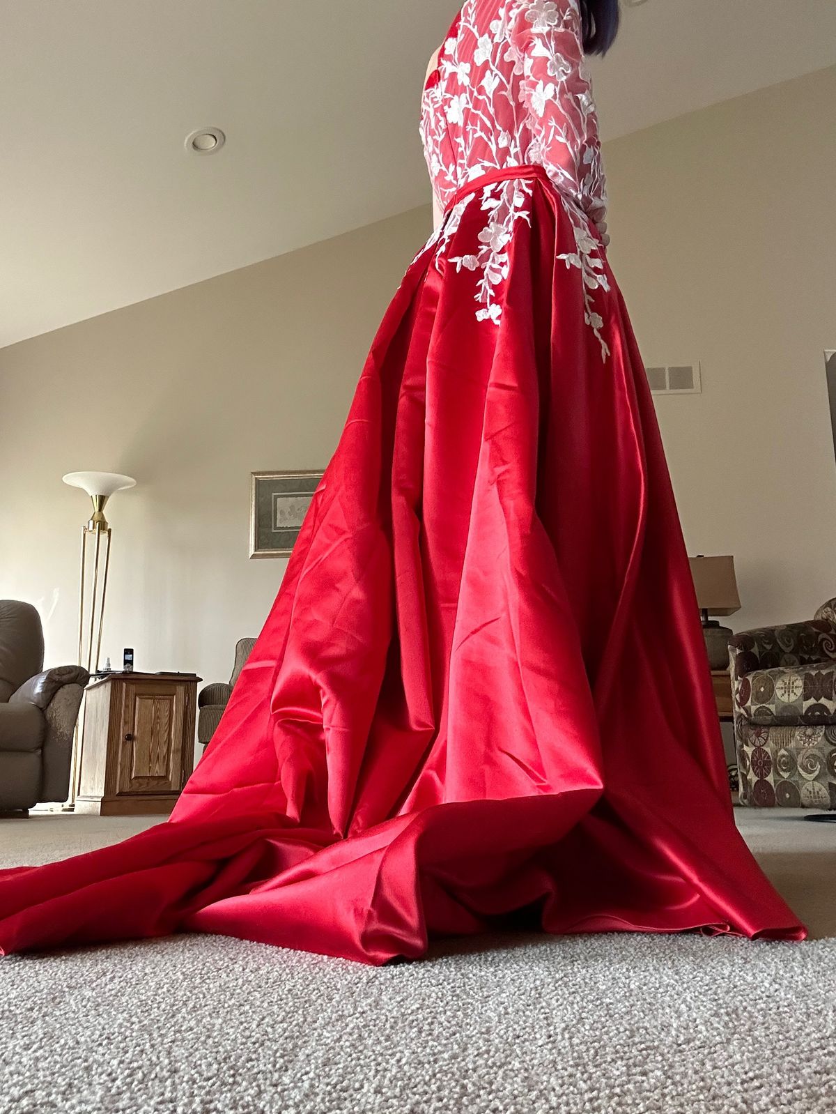 Size 2 Prom Long Sleeve Lace Red Dress With Train on Queenly