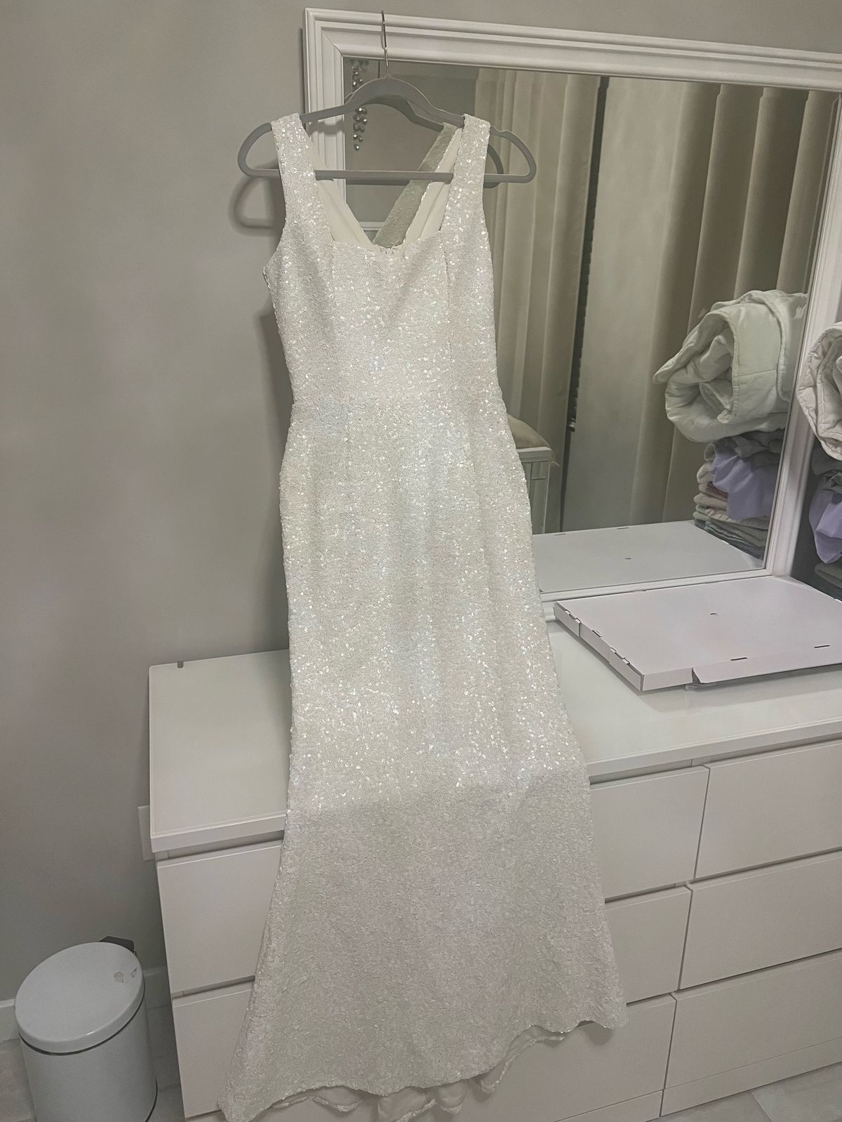 Dress The Population Size M Wedding White Mermaid Dress on Queenly
