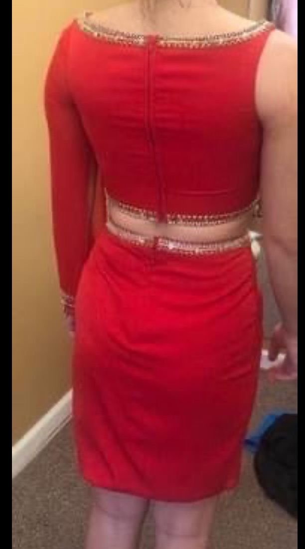 Size 4 Homecoming Red Cocktail Dress on Queenly
