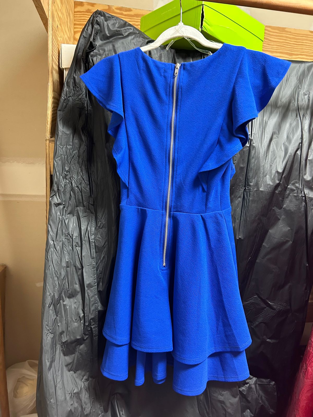 Size XS Homecoming Cap Sleeve Royal Blue Cocktail Dress on Queenly
