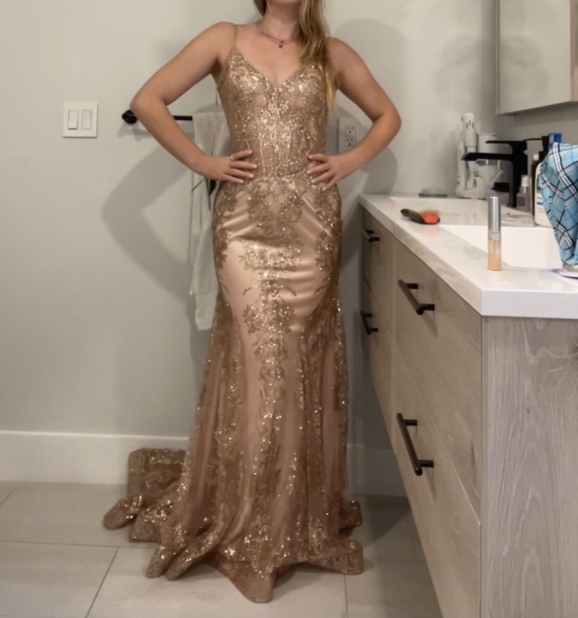 Jovani Size 12 Gold Mermaid Dress on Queenly