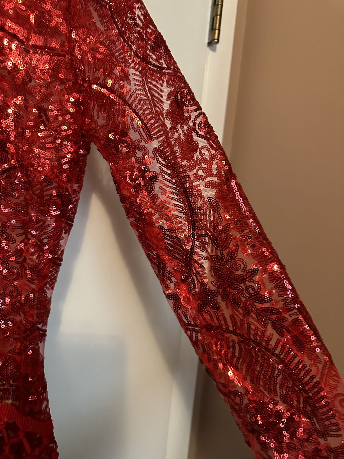 Size S Homecoming Long Sleeve Sequined Red Cocktail Dress on Queenly