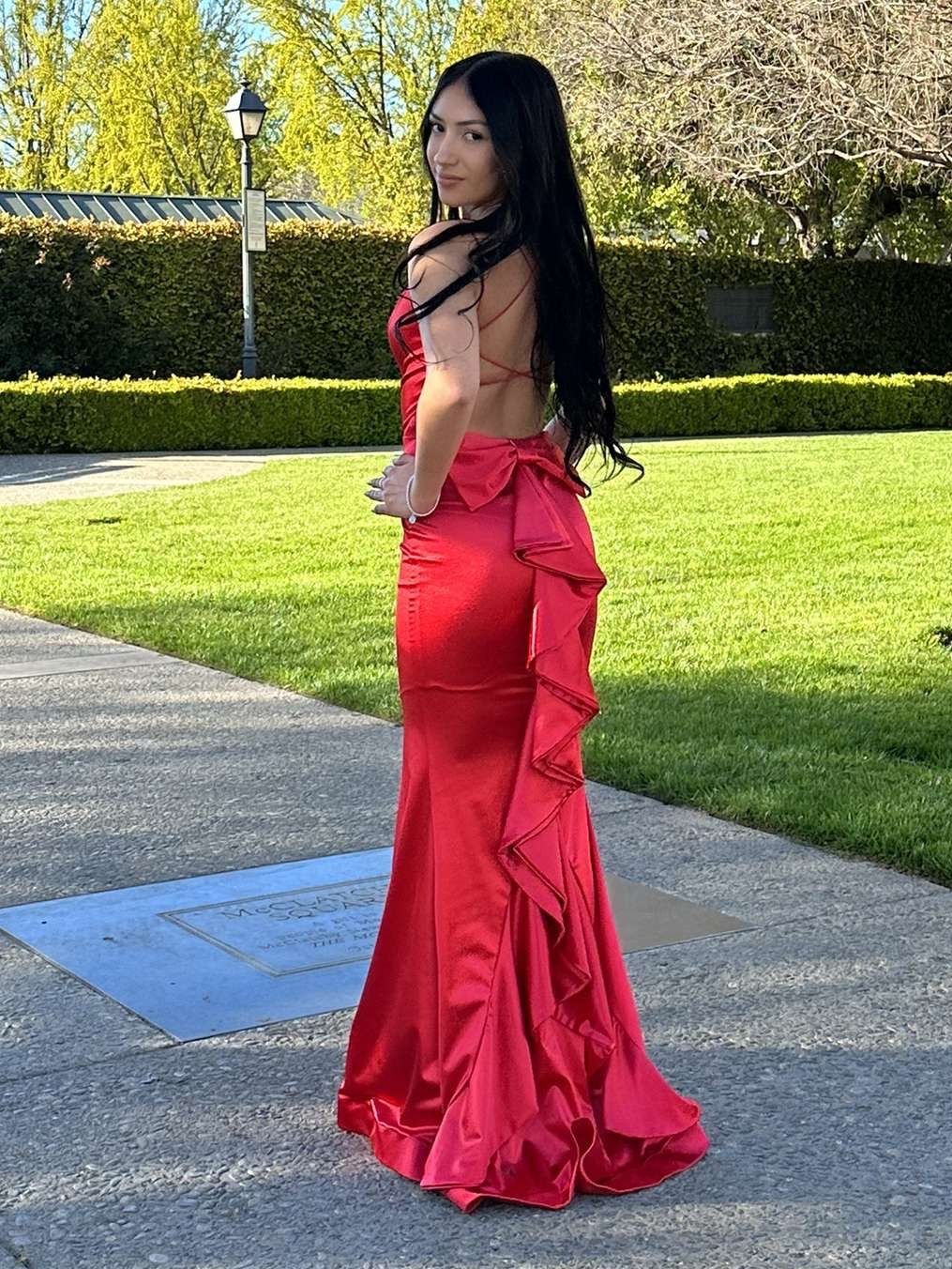 Size 0 Prom Halter Red Mermaid Dress on Queenly