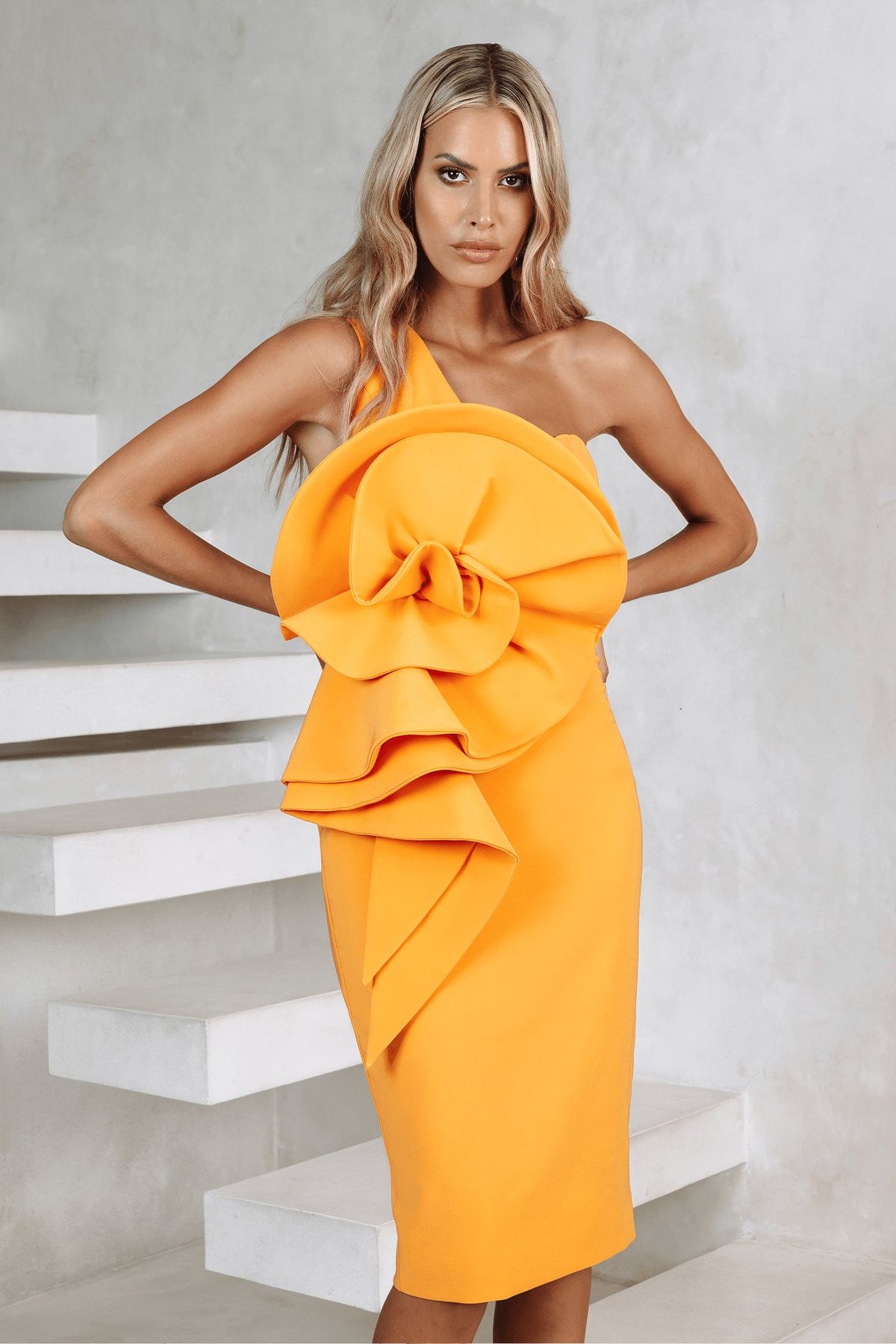 Style NOLA Lavish Alice Size 0 Orange Cocktail Dress on Queenly