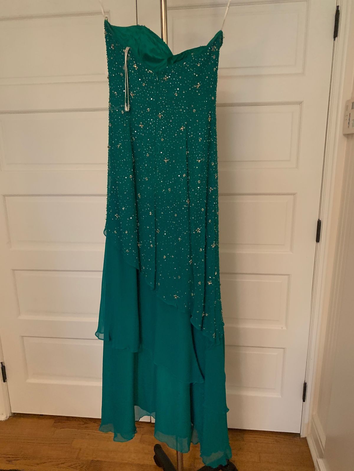 Tiffany Designs Size 8 Prom Plunge Green Floor Length Maxi on Queenly