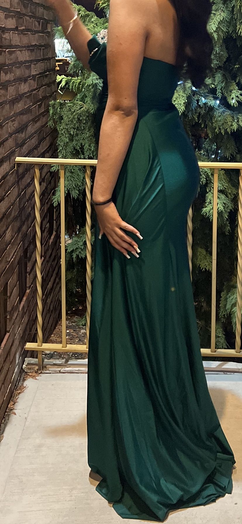 Style Style PS21218 Portia and Scarlett Size 4 Green Side Slit Dress on Queenly