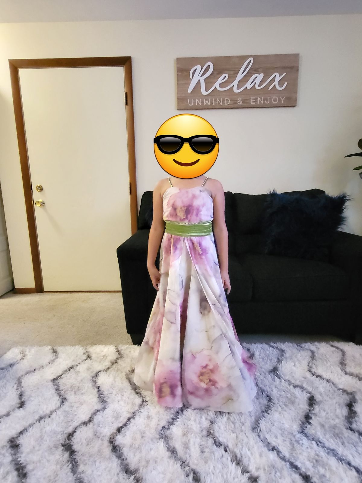 Size 8 Pageant Multicolor Ball Gown on Queenly