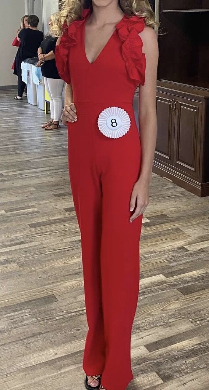 Size 0 Plunge Red Formal Jumpsuit on Queenly