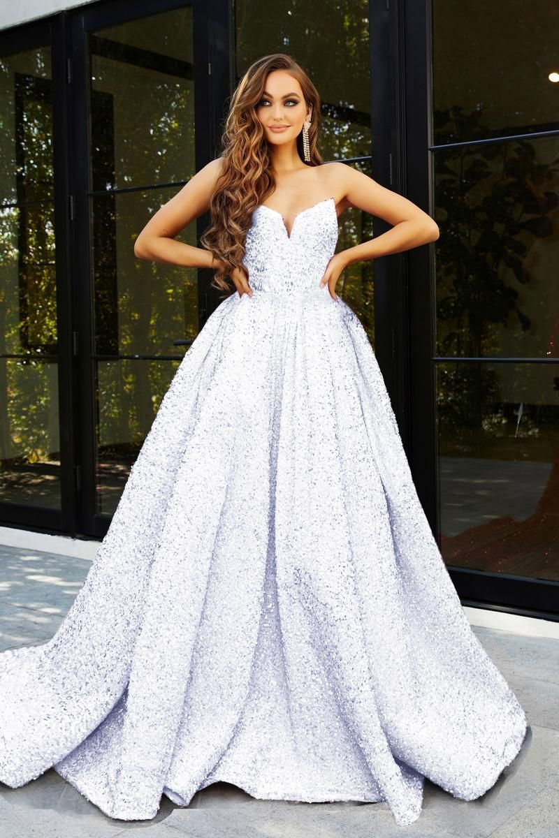 Style PS21208B Portia and Scarlett Size 4 Prom Strapless White Ball Gown on Queenly