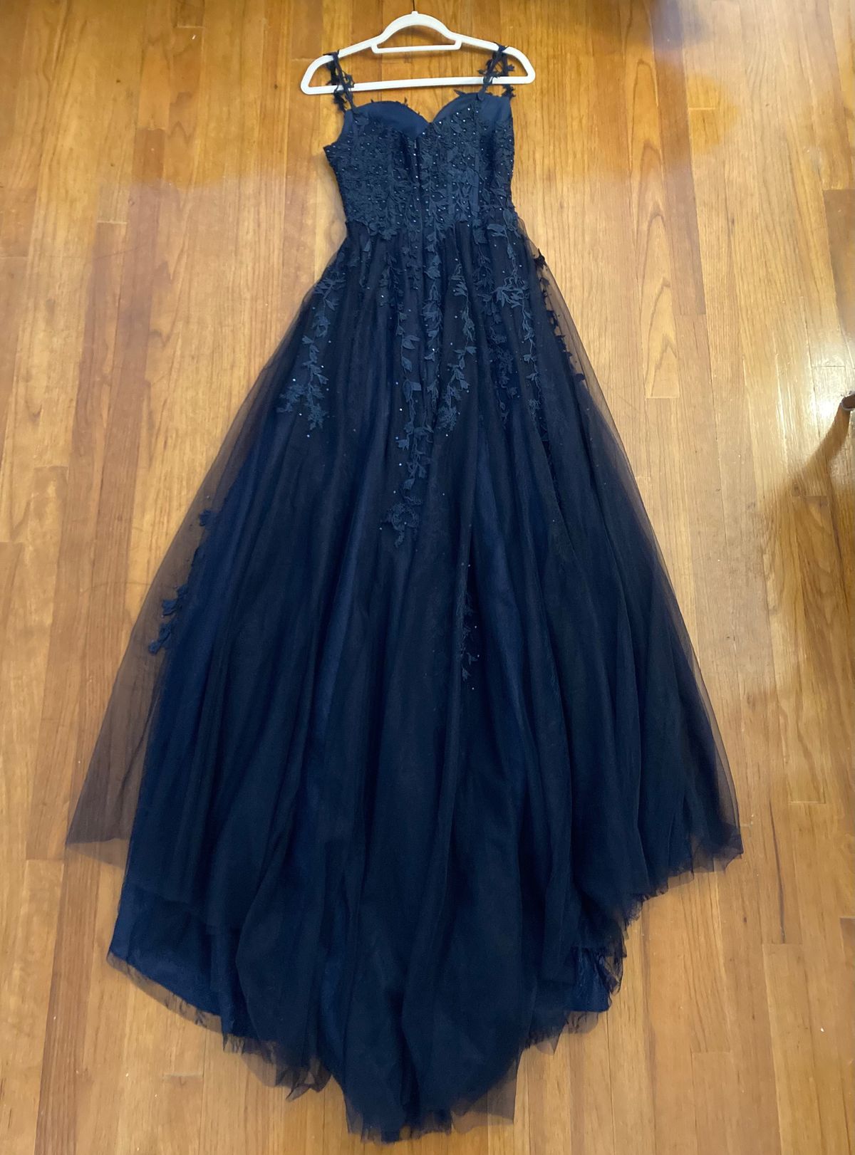 Zapaka Size 2 Prom Plunge Lace Navy Blue A-line Dress on Queenly