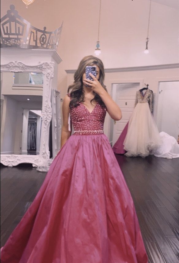 Size 00 Prom Sequined Hot Pink Ball Gown on Queenly