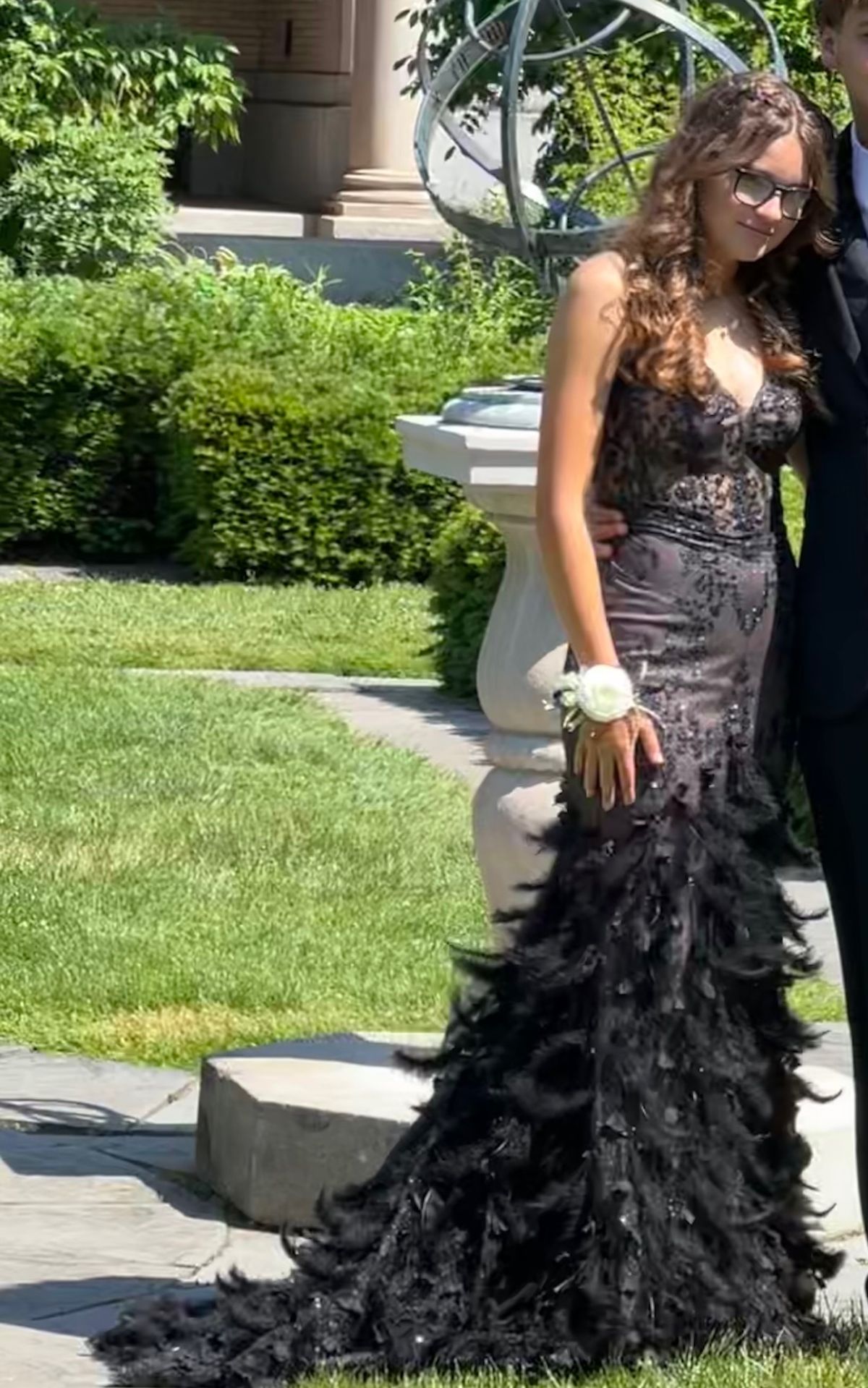 Andrea & Leo Couture Size 6 Prom Plunge Lace Black Mermaid Dress on Queenly