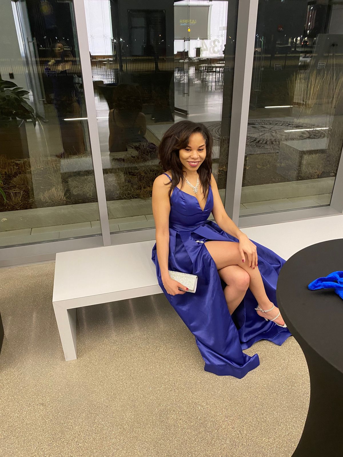 Chantal Size 4 Prom Plunge Blue Side Slit Dress on Queenly