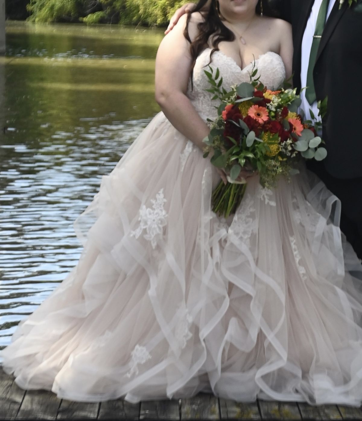 Plus Size 28 Nude Ball Gown on Queenly