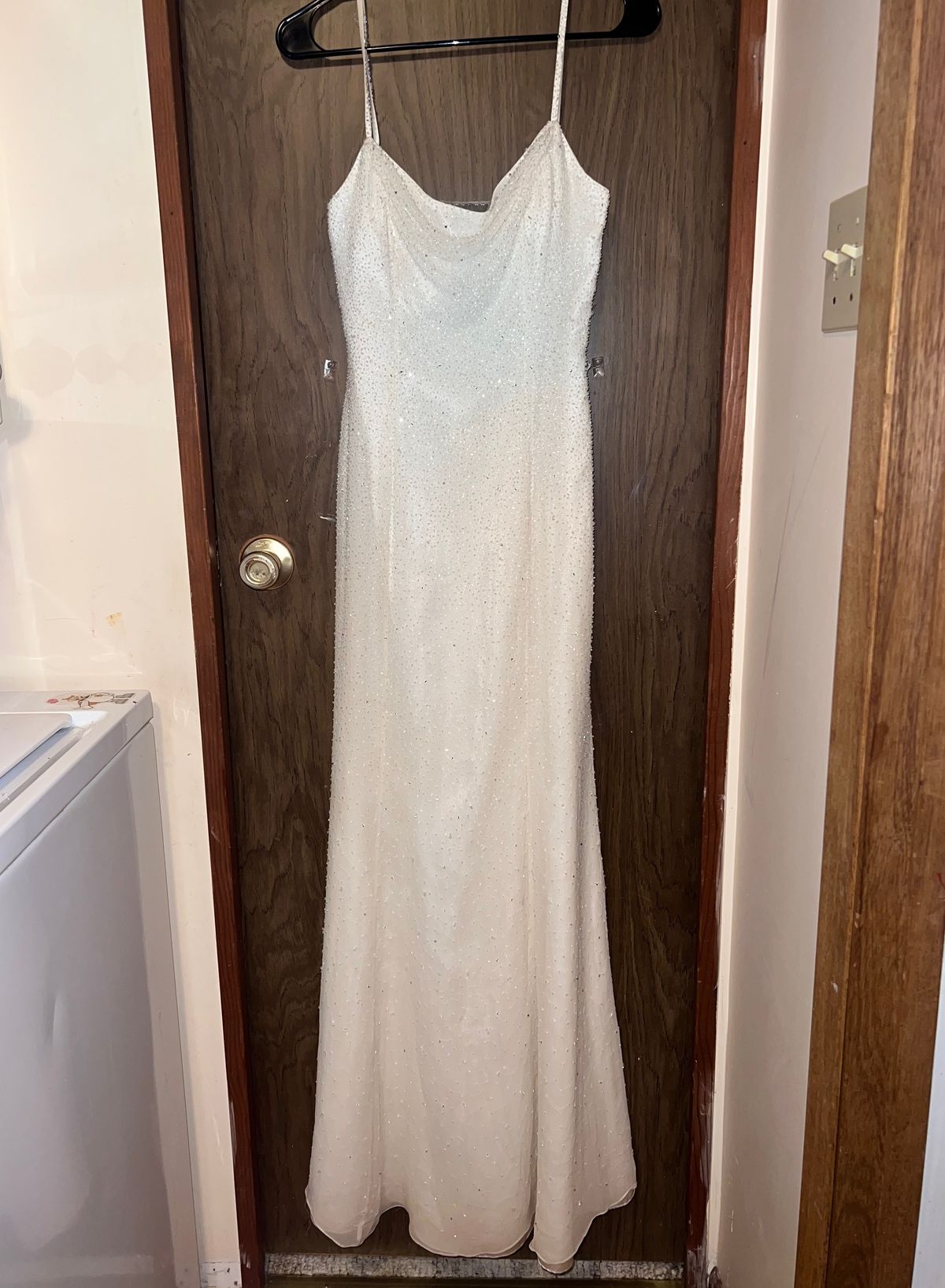 Alyce Paris Size 6 Wedding White Floor Length Maxi on Queenly