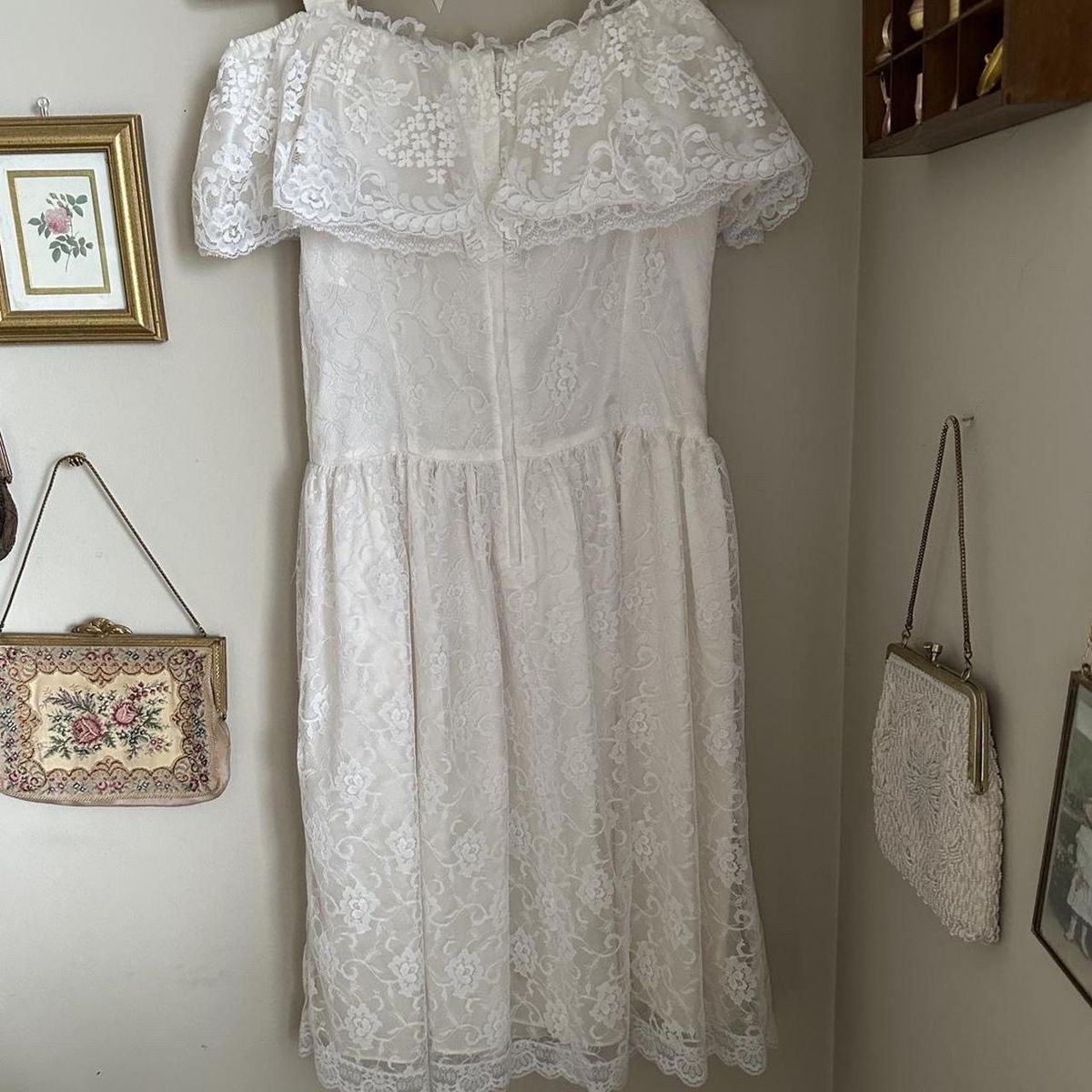 Gunne Sax Size S Wedding Off The Shoulder White A-line Dress on Queenly
