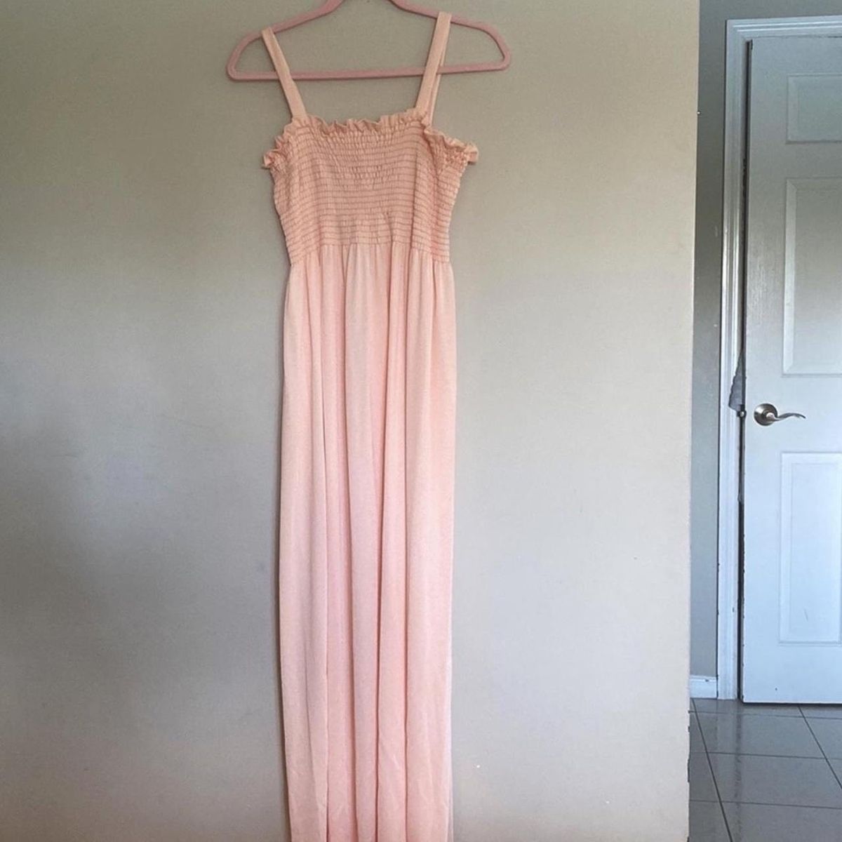 Toni Todd Size 6 Sheer Pink Floor Length Maxi on Queenly