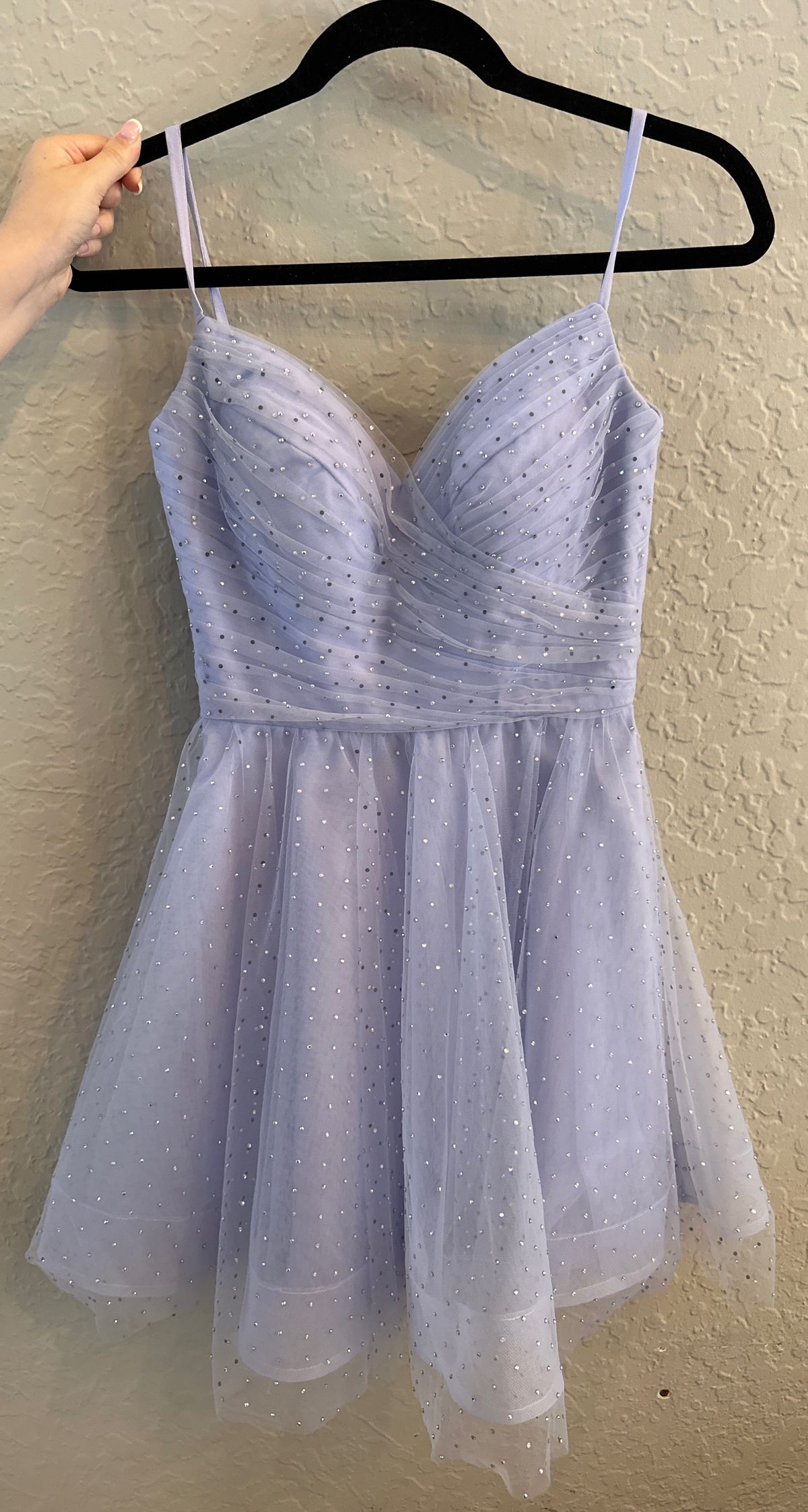 La Femme Size 0 Prom Plunge Sequined Light Purple Cocktail Dress on Queenly