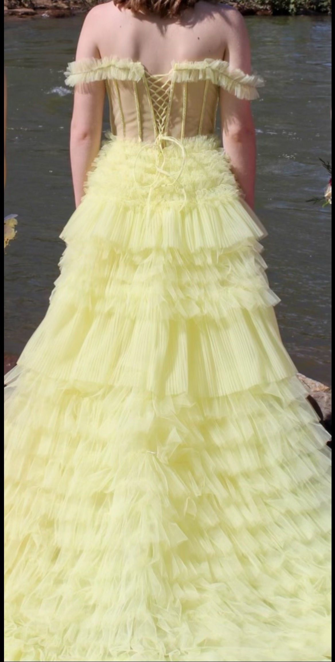 Andrea & Leo Couture Size 2 Prom Off The Shoulder Sheer Yellow Dress With Train on Queenly