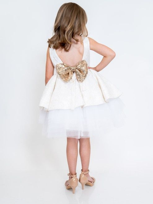 Style 5081 Marc Defang Girls Size 5 Pageant Lace White Cocktail Dress on Queenly