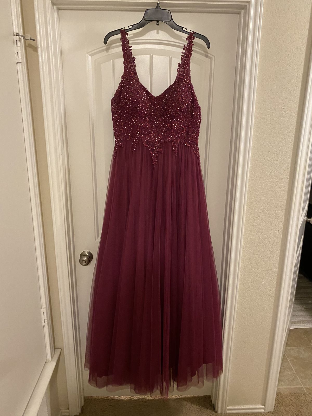 Size 12 Prom Plunge Lace Purple Ball Gown on Queenly