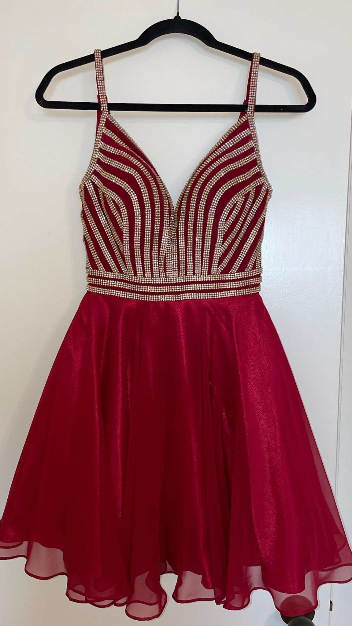 Jovani Size 2 Prom Plunge Red Cocktail Dress on Queenly