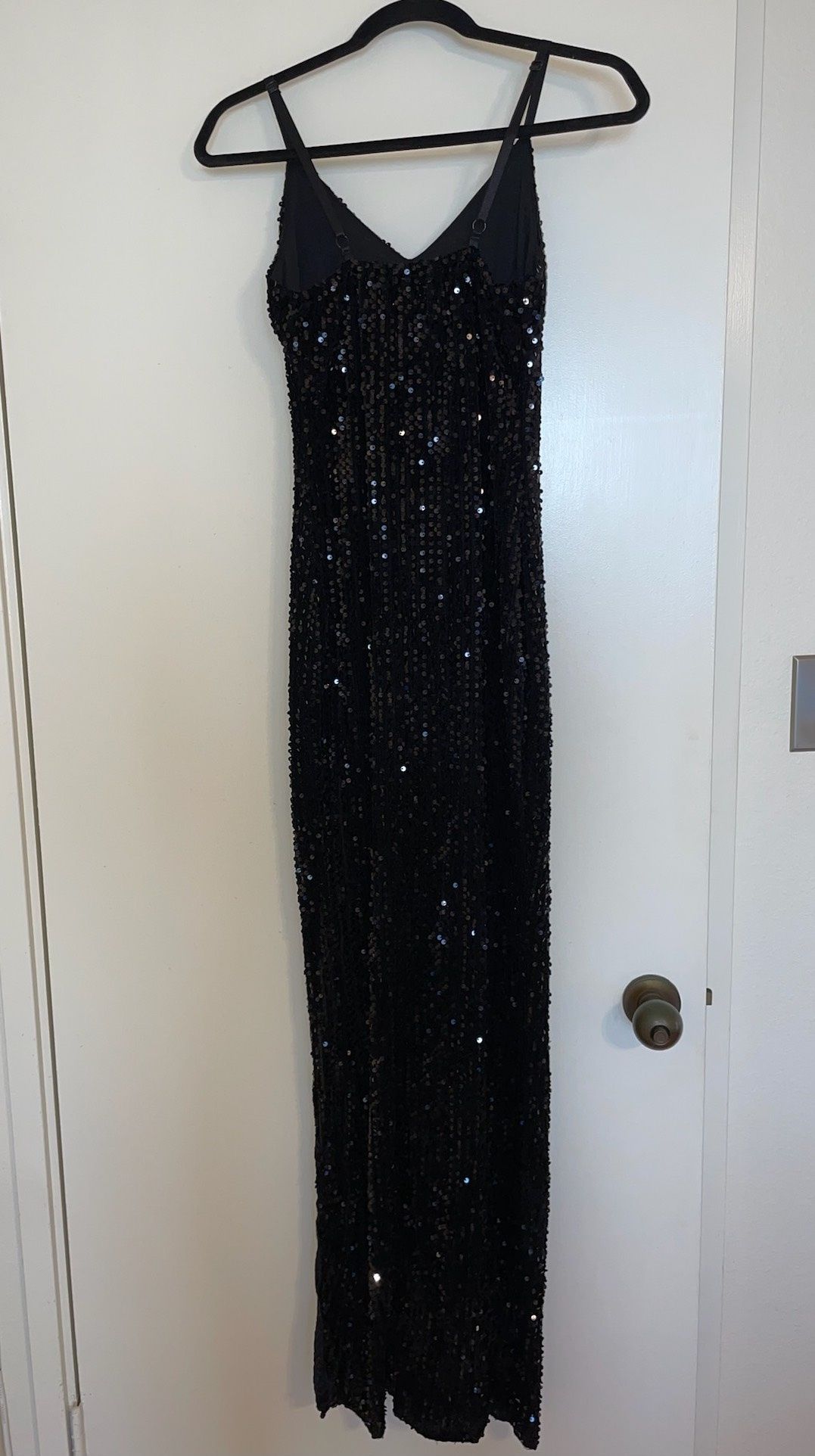 Size M Prom Plunge Black Side Slit Dress on Queenly
