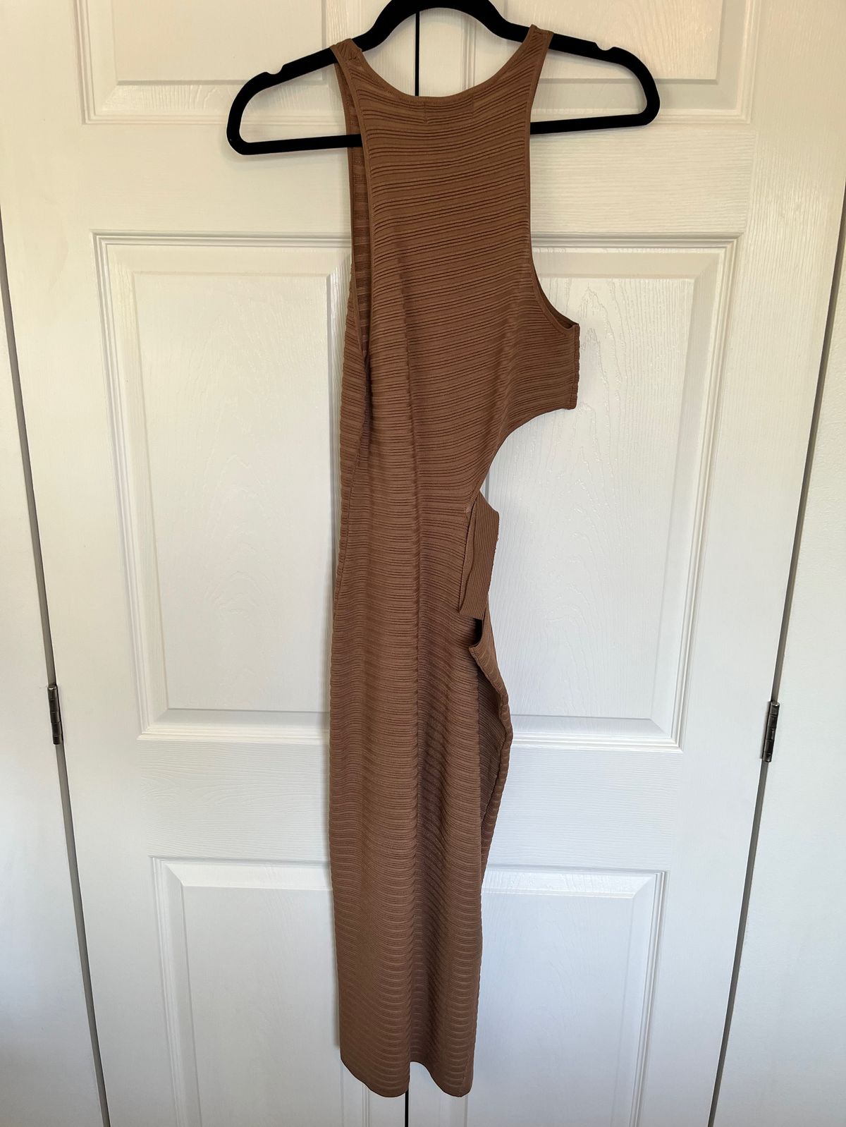 Michael Costello Size 8 High Neck Brown Cocktail Dress on Queenly