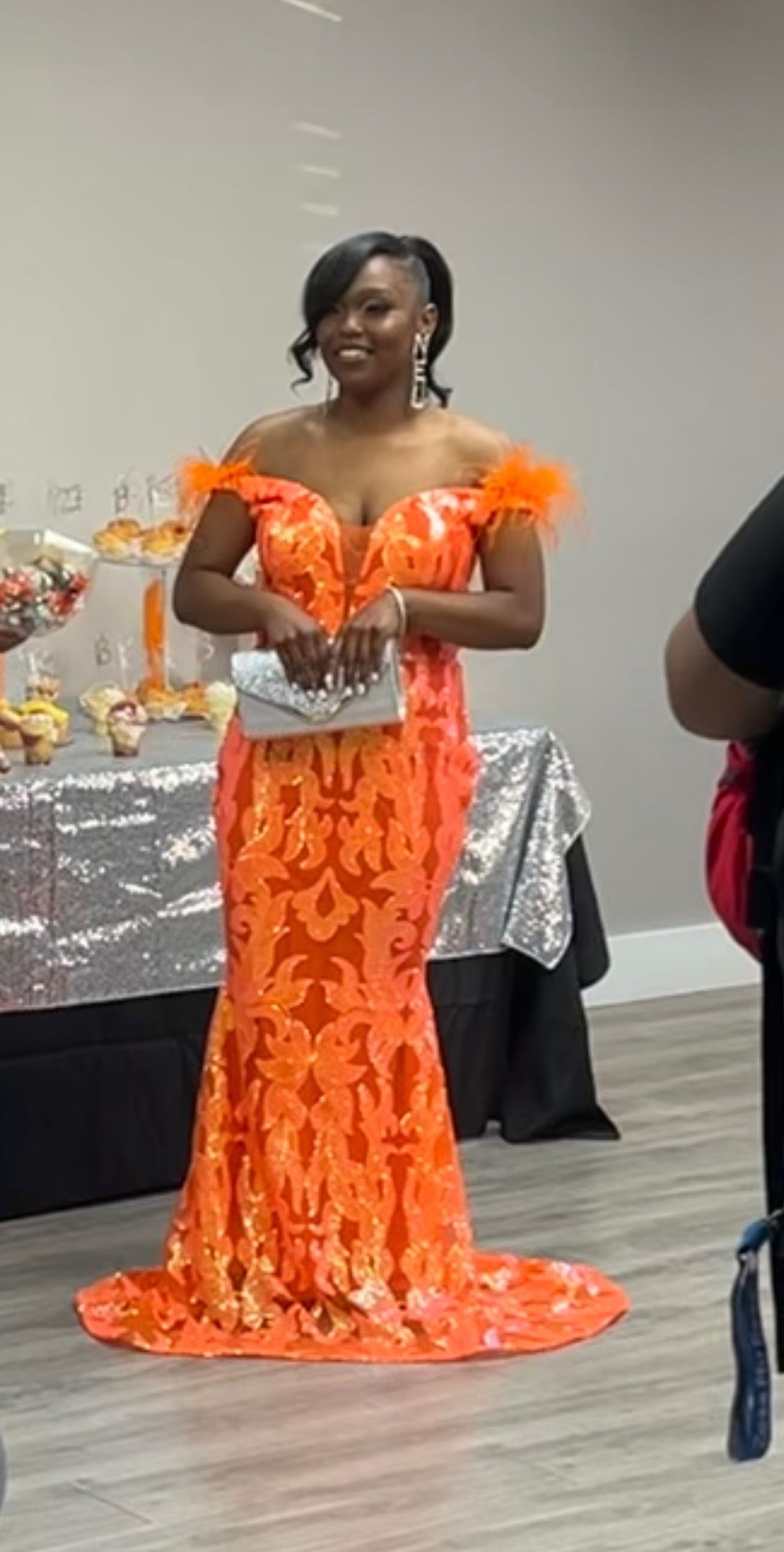 Size 12 Prom Off The Shoulder Orange Mermaid Dress on Queenly
