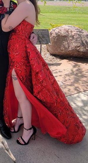 Style 810581 Clarisse Size 6 Prom Strapless Red Dress With Train on Queenly