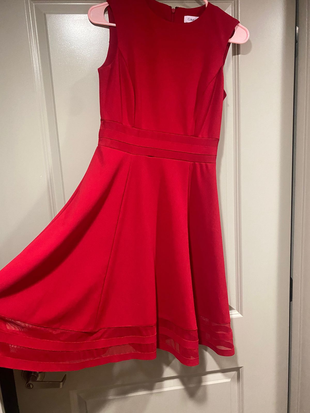 Size 2 High Neck Red Cocktail Dress on Queenly