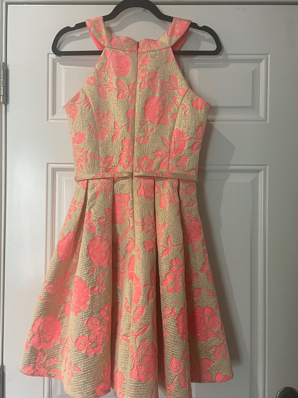 Forever Unique Size 2 Pageant Pink Cocktail Dress on Queenly