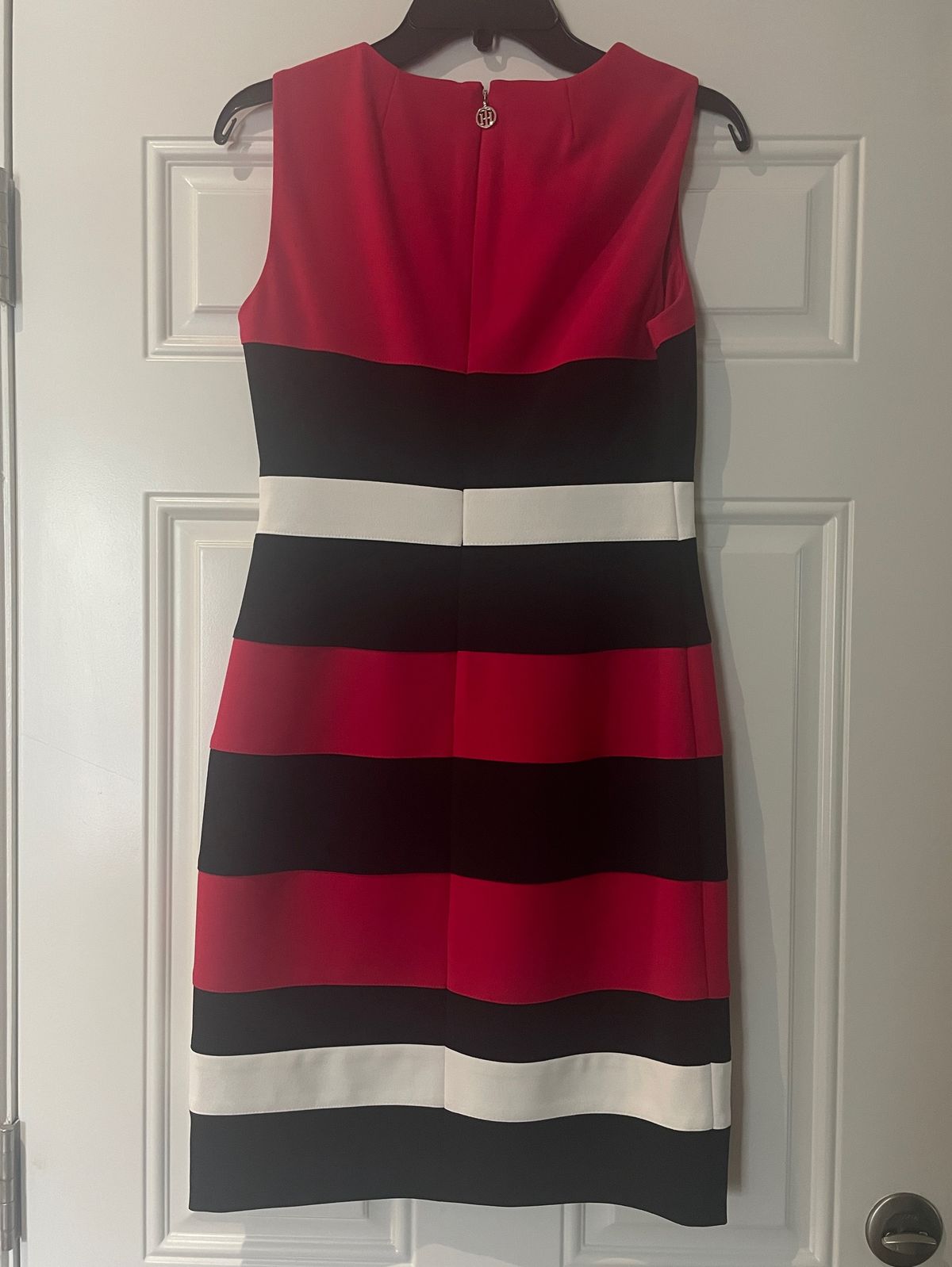 Tommy Hilfiger Size 4 Pageant Interview Red Cocktail Dress on Queenly