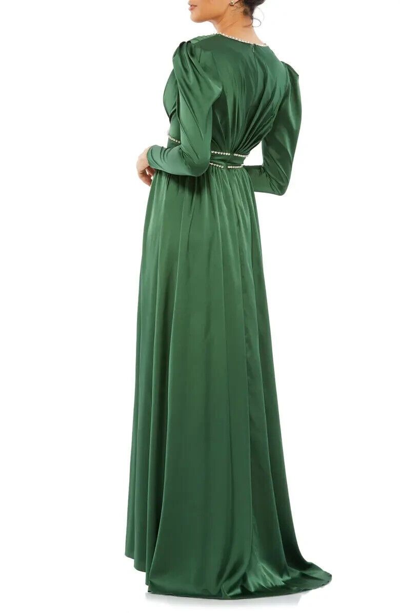 Mac Duggal Size 14 Long Sleeve Satin Emerald Green Side Slit Dress on Queenly