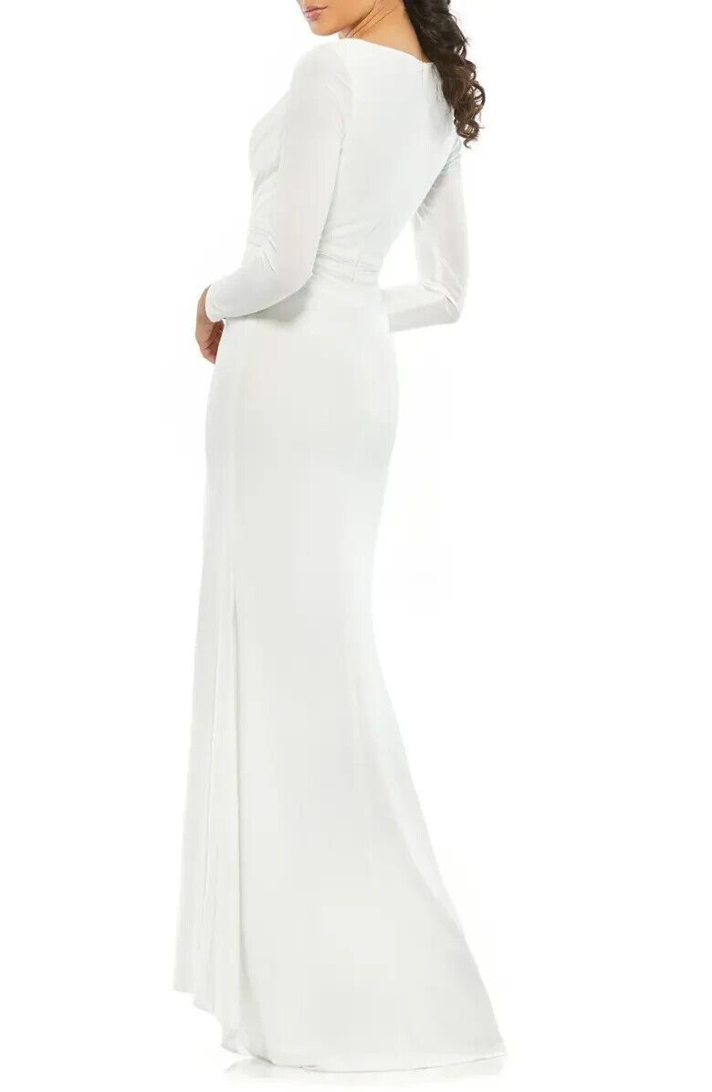 Mac Duggal Size 6 Long Sleeve White Side Slit Dress on Queenly