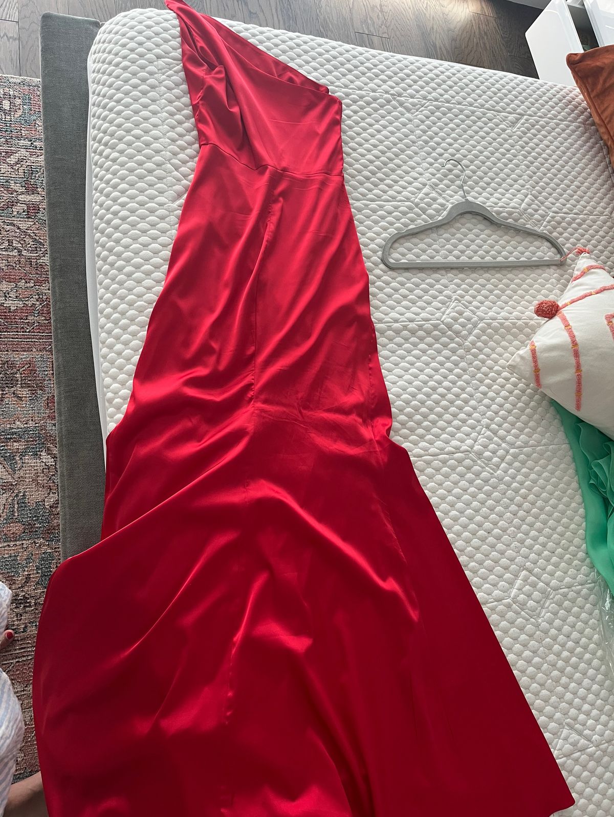 B. Darlin Size 4 Prom One Shoulder Red Side Slit Dress on Queenly
