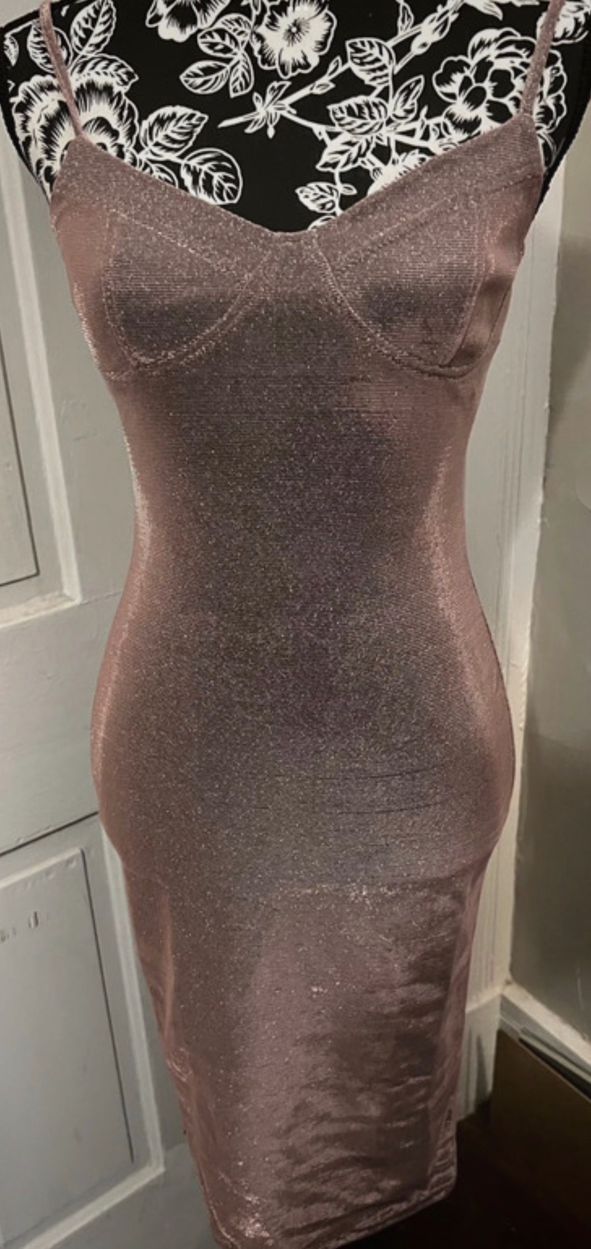 Akira Size S Plunge Sheer Pink Cocktail Dress on Queenly