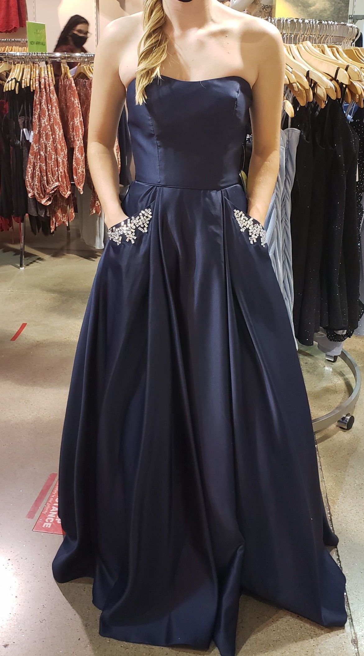 Windsor Size 4 Prom Strapless Blue Ball Gown on Queenly